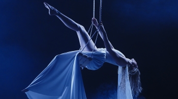 Utíkám (Official Music Video)